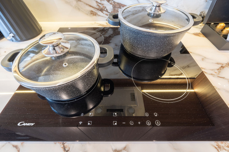 Food & Drinks, Yuna Saint-Germain-des-Prés - Serviced Apartments, Paris