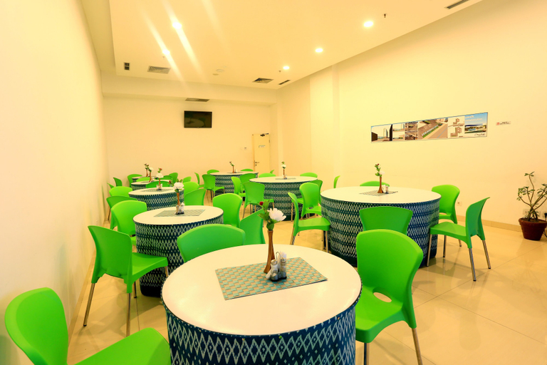 Food & Drinks, Roa Roa hotel Palu, Palu