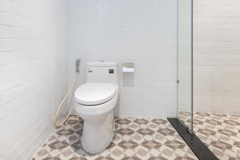 Bathroom 3, COZRUM HOMES - PREMIER RESIDENCE, Bình Thạnh