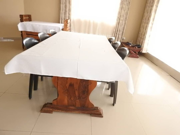 Bedroom 2, Tingompela Guest House, Bulawayo