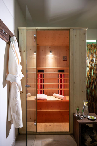 Bathroom 3, Hotel Uberbacher, Bolzano