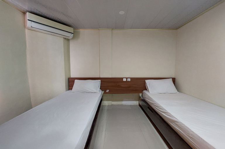 Bedroom 14