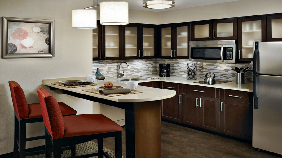 Staybridge Suites Irvine-John Wayne Airport - Tap to explore photos