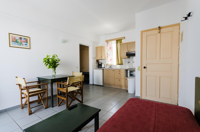 Others 5, Happiness Apartments, Crete