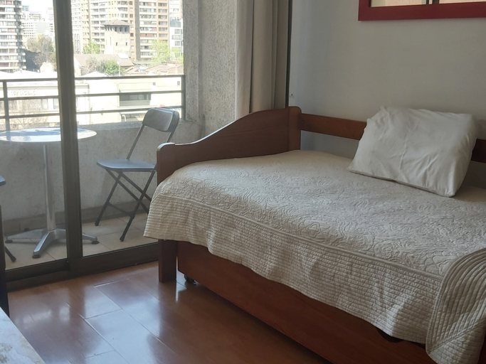 Others 4, Luna Suite Departamentos, Santiago