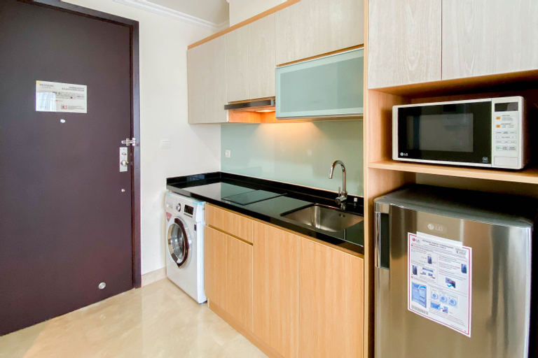 Others 2, Modern Look Studio Room Menteng Park Apartment By Travelio, Central Jakarta