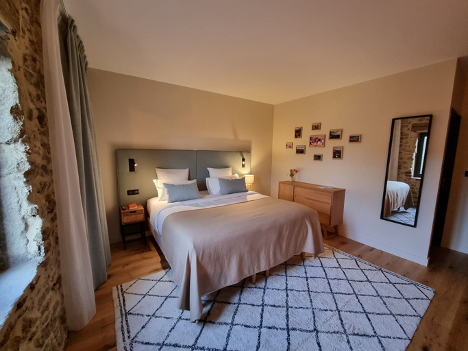 Bedroom 4, Château de Villars, Loire
