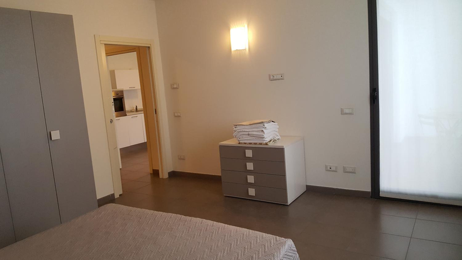 Bedroom 2, Riviera Palace Residence, Savona