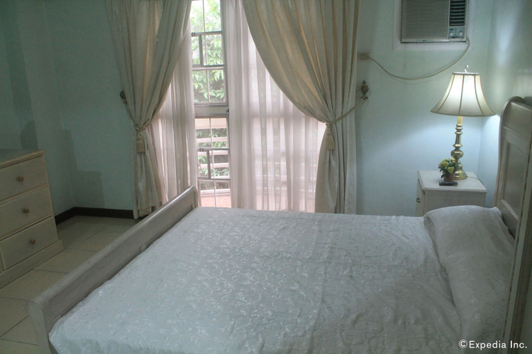 Bedroom 3, Casa Micarosa Hotel and Residences, Manila City
