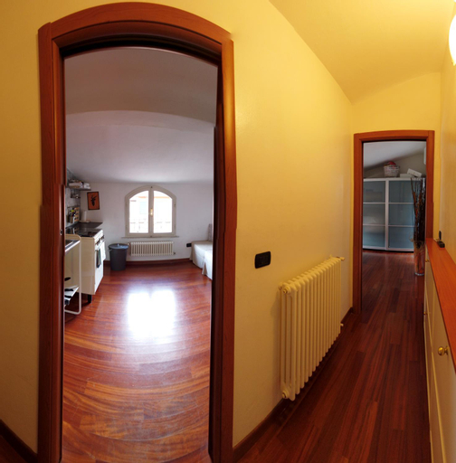 Others 4, STUPENDA MANSARDA CENTRALISSIMA, finiture di lusso, Massa Carrara