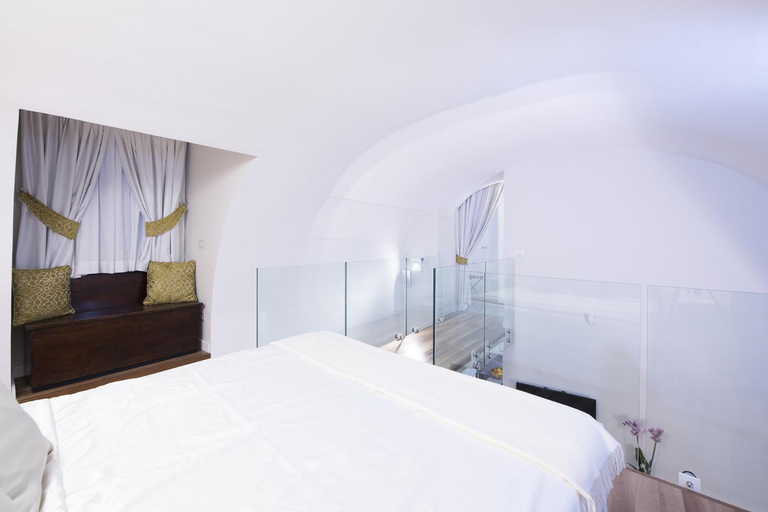 Bedroom 2, DieciSedici, Salerno