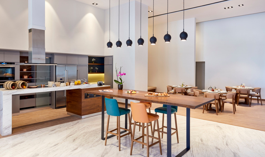 Food & Drinks 4, Staybridge Suites DOHA LUSAIL, Lusail