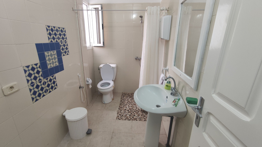 Bathroom, Cozi Coliving, Djerba Midoun