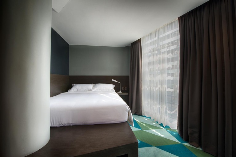 Bedroom 25