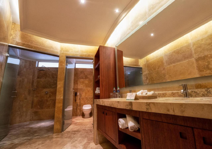 Bathroom 4, Hillary Nature Resort & Spa All Inclusive, Arenillas