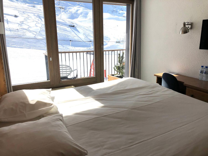 Bedroom 2, Alberta Hotel and Spa, Savoie