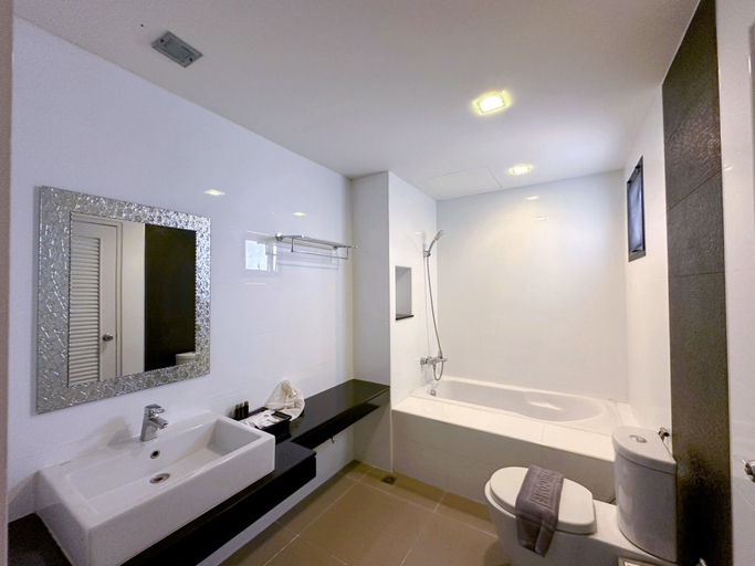Bathroom 5, Romyen Garden Place, Muang Nakhon Ratchasima