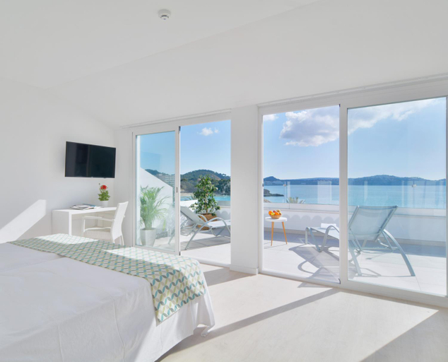 Bedroom 3, Paguera Treff Boutique Hotel, Baleares