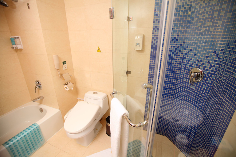 Bathroom 4, Sanfod Hotel Qingdao, Qingdao