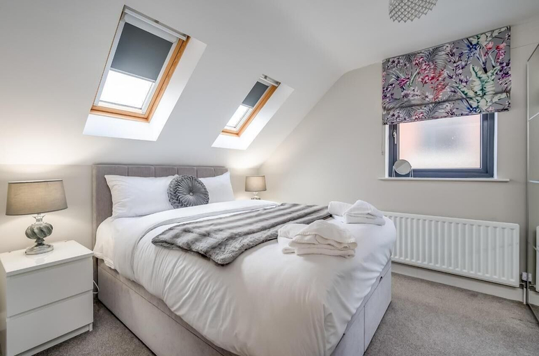 Bedroom 2, Central Belfast Apartments: Utility Street, Belfast
