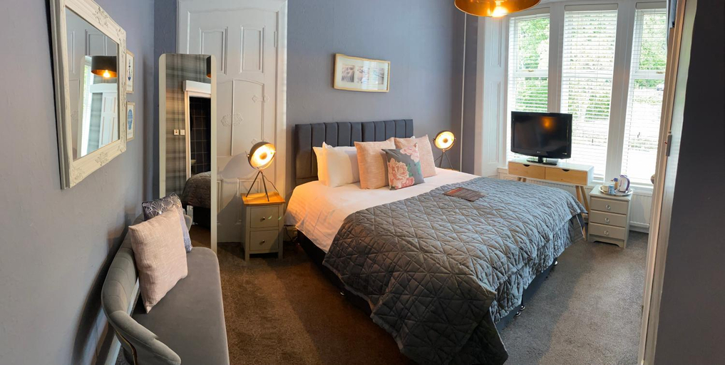 Bedroom 5, Haylie Hotel, North Ayrshire