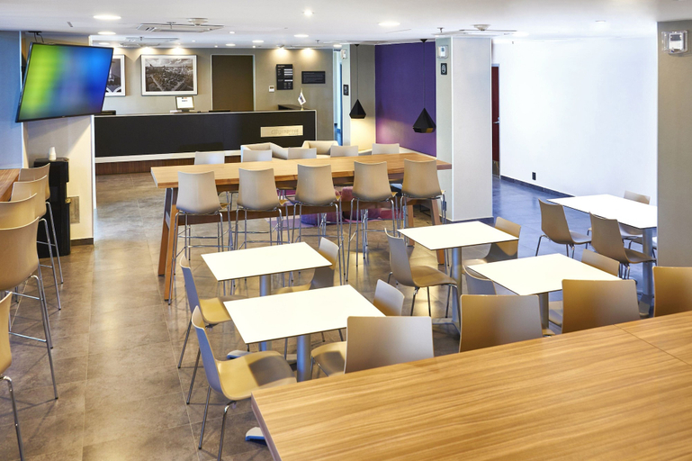 Food & Drinks 5, City Express By Marriott Leon, León
