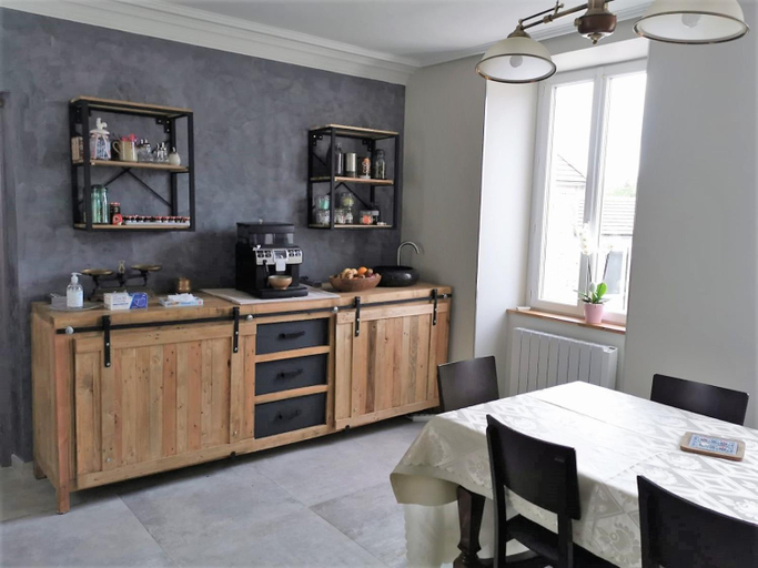 Food & Drinks 2, L'instant Present, Yonne