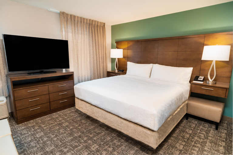 Staybridge Suites WASHINGTON DC EAST - LARGO - Tap to explore photos