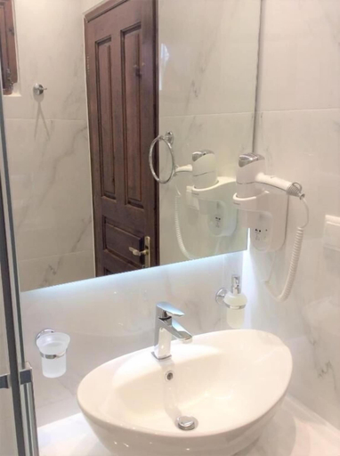 Bathroom 3, Amaryllis Luxury Rooms, Central Macedonia