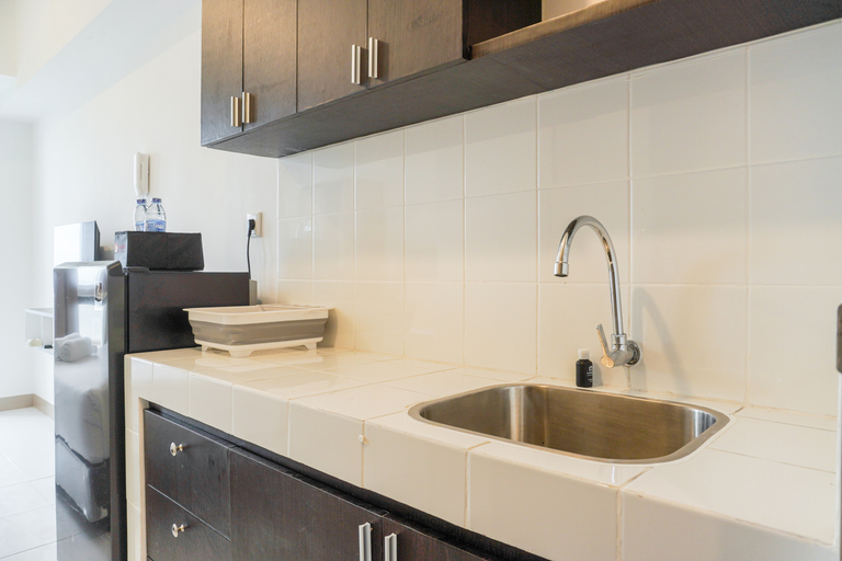 Others 4, Comfortable and Well Design Studio Tokyo Riverside PIK 2 Apartment By Travelio, Tangerang