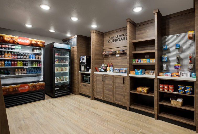 Food & Drinks, Candlewood Suites LAFAYETTE - RIVER RANCH, Lafayette