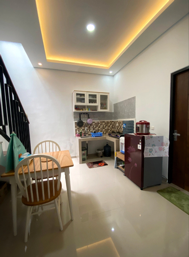 Others 4, Villa Syariah Zahir, Malang
