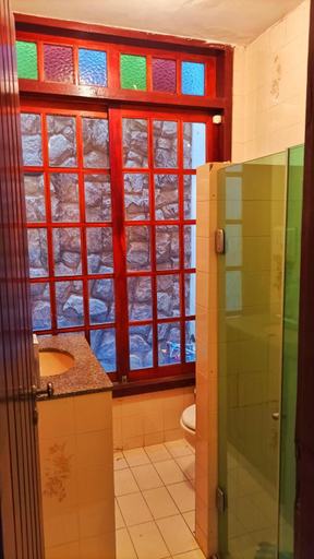Bathroom 2, Varandas do Arraial- Hostel, Arraial do Cabo