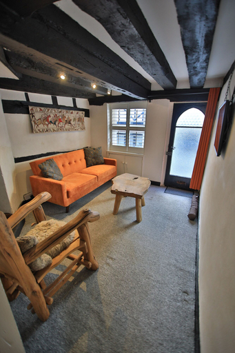 Others 4, Fisherman's Cottage, East Sussex