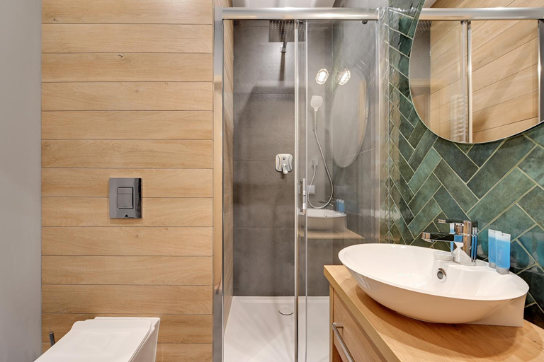 Bathroom 2, Bastion Walowa by Blue Mandarin, Gdańsk City
