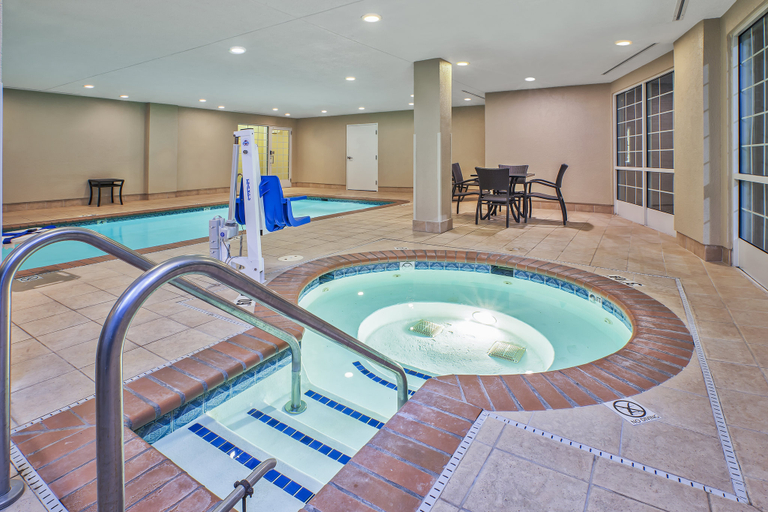 Sport & Beauty 4, Candlewood Suites INDIANAPOLIS, Marion
