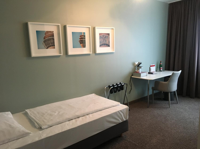 Bedroom 3, guestified AYUNA Hotel, Düsseldorf