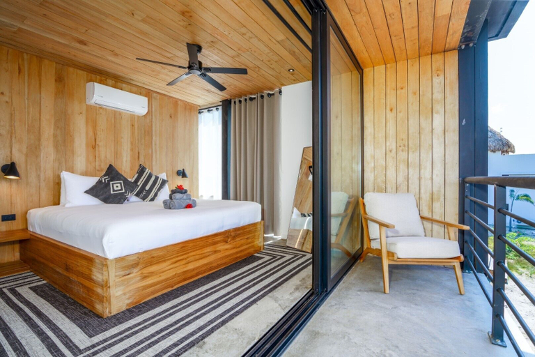Bedroom 2, Shadow Sands Villa