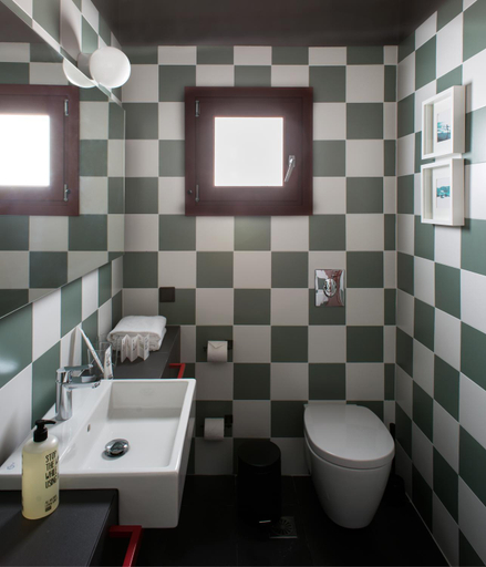Bathroom 4, Alkistis, South Aegean