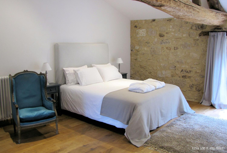 Bedroom 2, Maison Saint-Pé, Gers