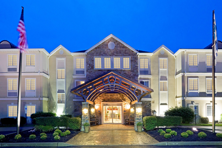 Exterior & Views 5, Staybridge Suites CRANBURY-SOUTH BRUNSWICK, Middlesex
