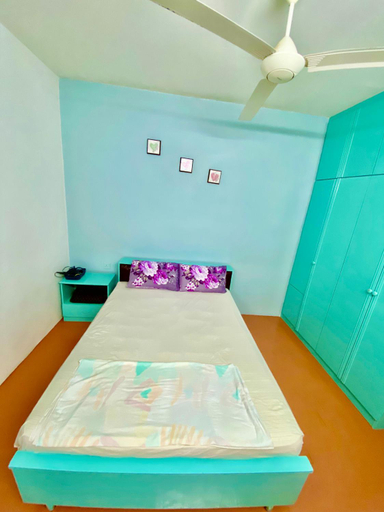 Bedroom 4, BATU FERRINGHI BAYU EMAS APARTMENT, Pulau Penang