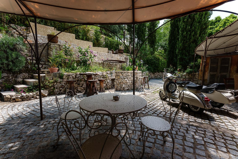 Food & Drinks 5, La Bouscatiere, Alpes-de-Haute-Provence