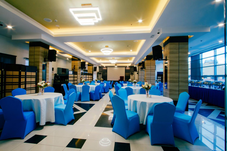 Food & Drinks 5, Facade Hotel, Tabaco City