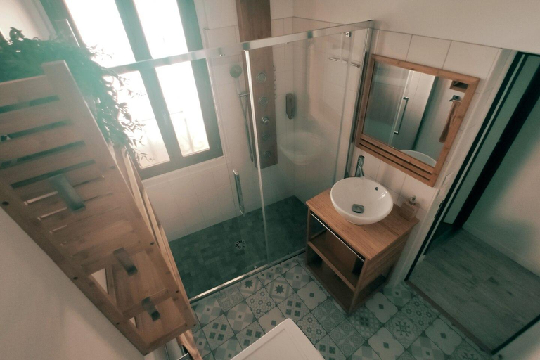 Bathroom, Appartement Hyper Centre Evian - Leman Odyssey, Haute-Savoie