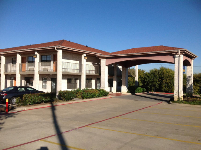 Others 4, Heritage Inn Grand Prairie, Tarrant