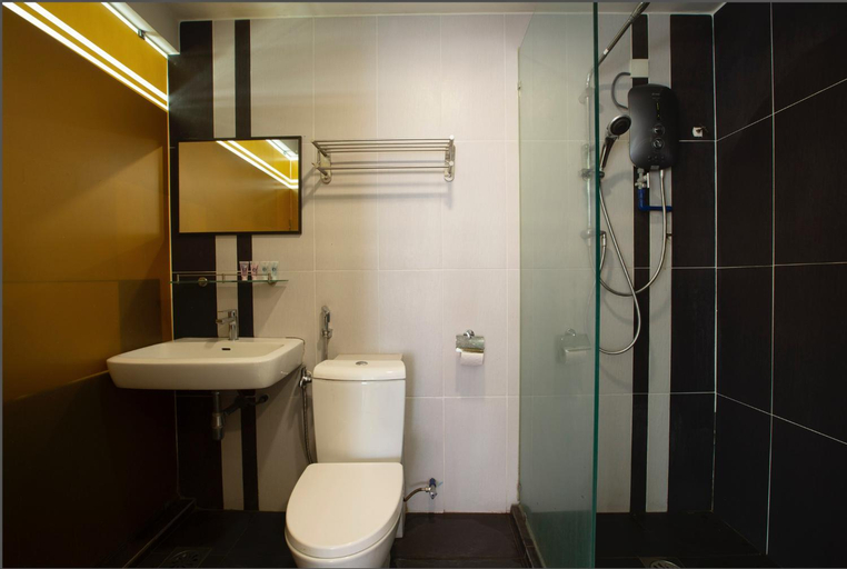 Bathroom 5