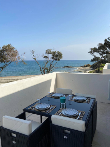 Food & Drinks 5, Residence Marina di Bravone, Haute-Corse