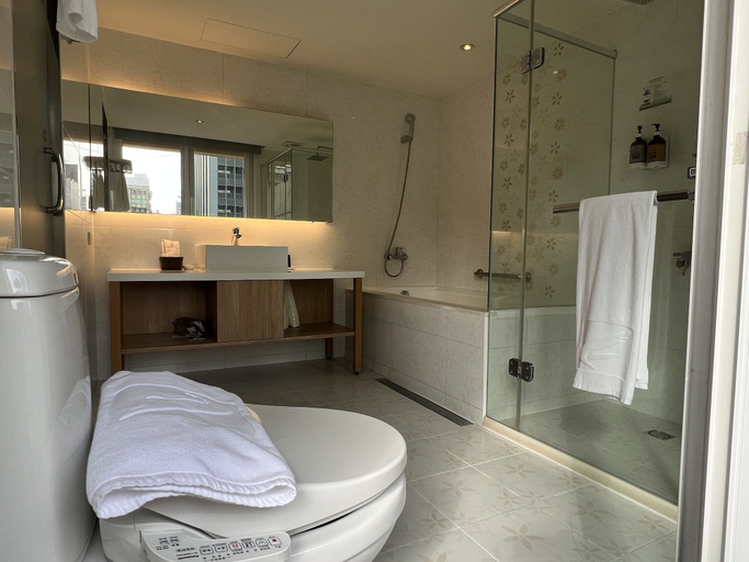 Bathroom 5, Forward Hotel Taipei, Taipei City