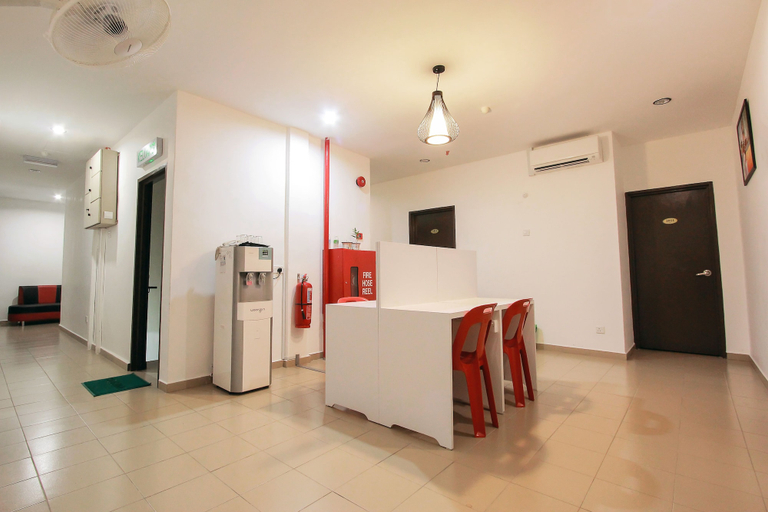 Others 4, Brilliant Hotel, Malacca City